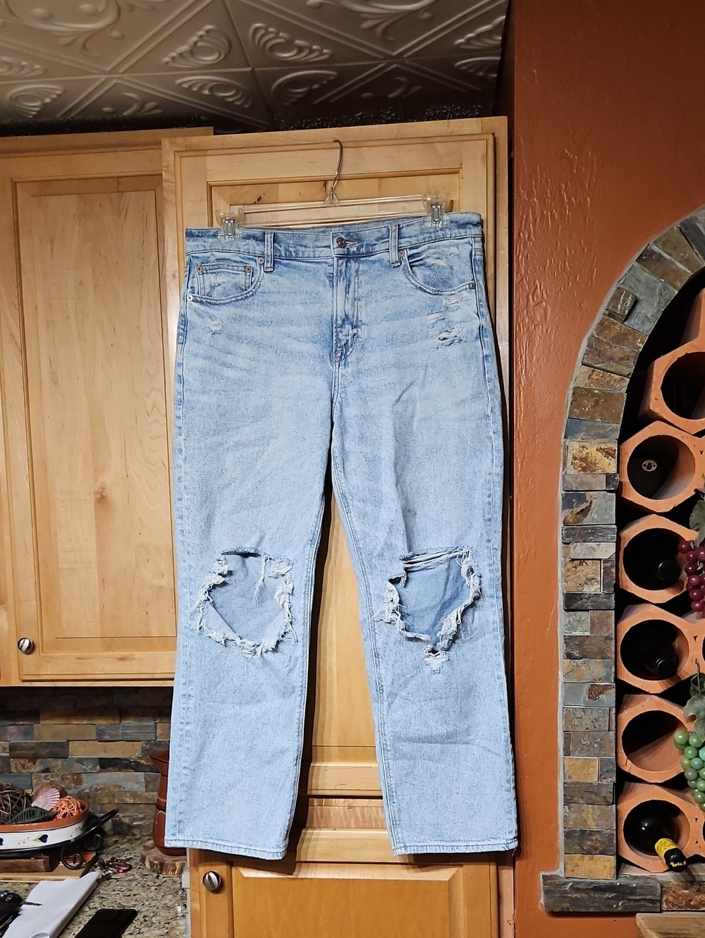 American Eagle Light Wash Blue Stretch Super High-Rise Ankle Straight Leg Jeans
